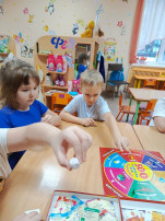 Игровое занятие "Думай и богатей" Игровое занятие "Думай и богатей".