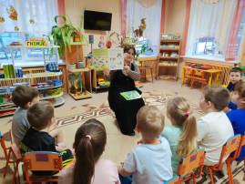 Рассказ педагога о разнообразии профессий,о заработной плате. Рассказ педагога о разнообразии профессий,о заработной плате.